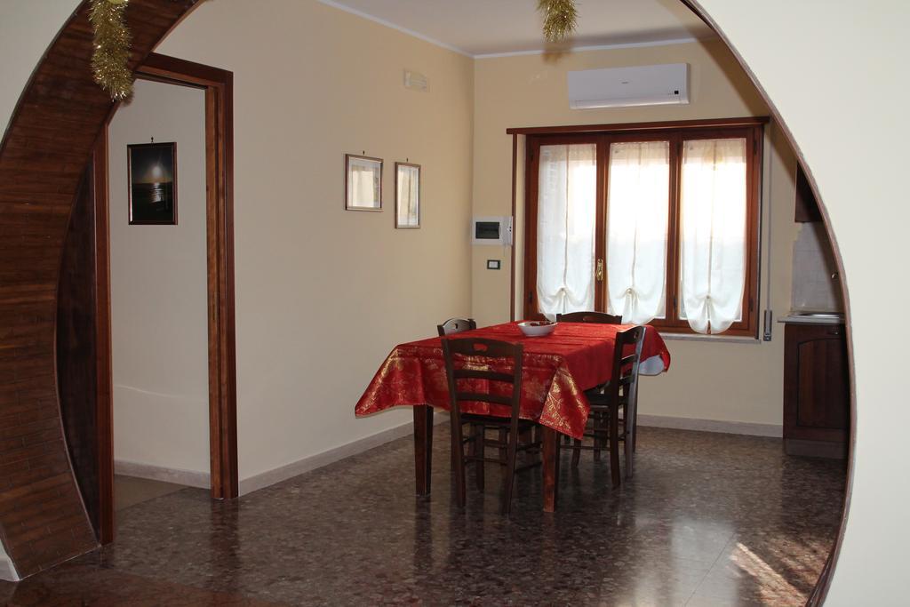 B&B A Casa Di Nonna Fondi Esterno foto