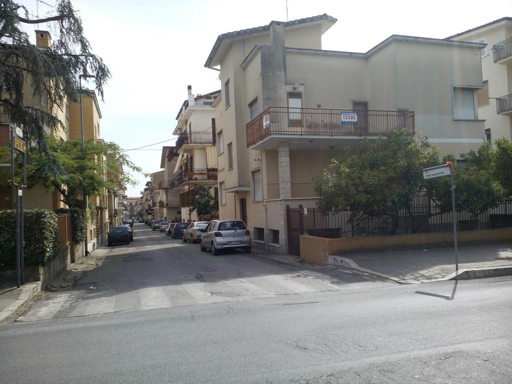 B&B A Casa Di Nonna Fondi Esterno foto