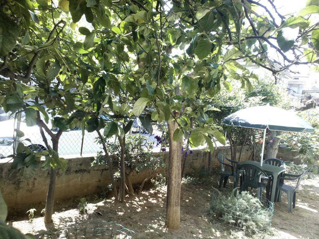 B&B A Casa Di Nonna Fondi Esterno foto