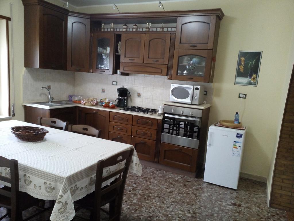 B&B A Casa Di Nonna Fondi Esterno foto