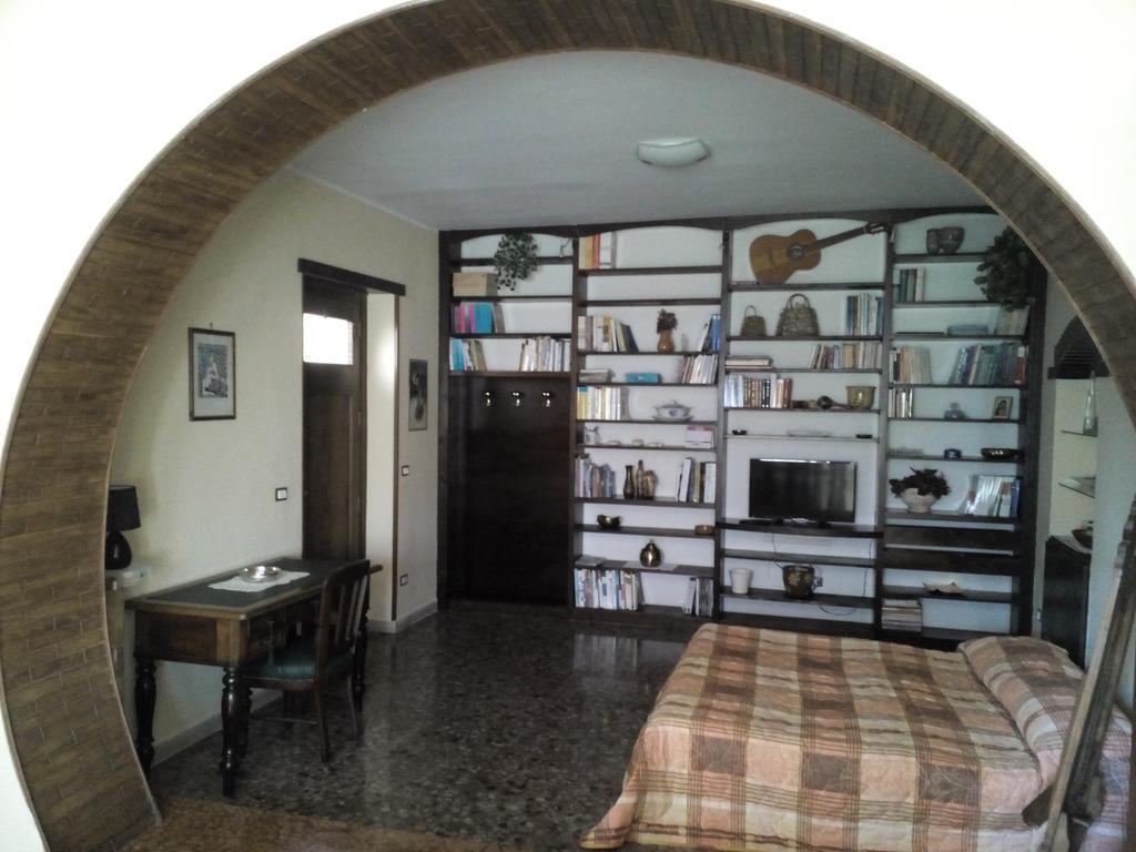 B&B A Casa Di Nonna Fondi Esterno foto