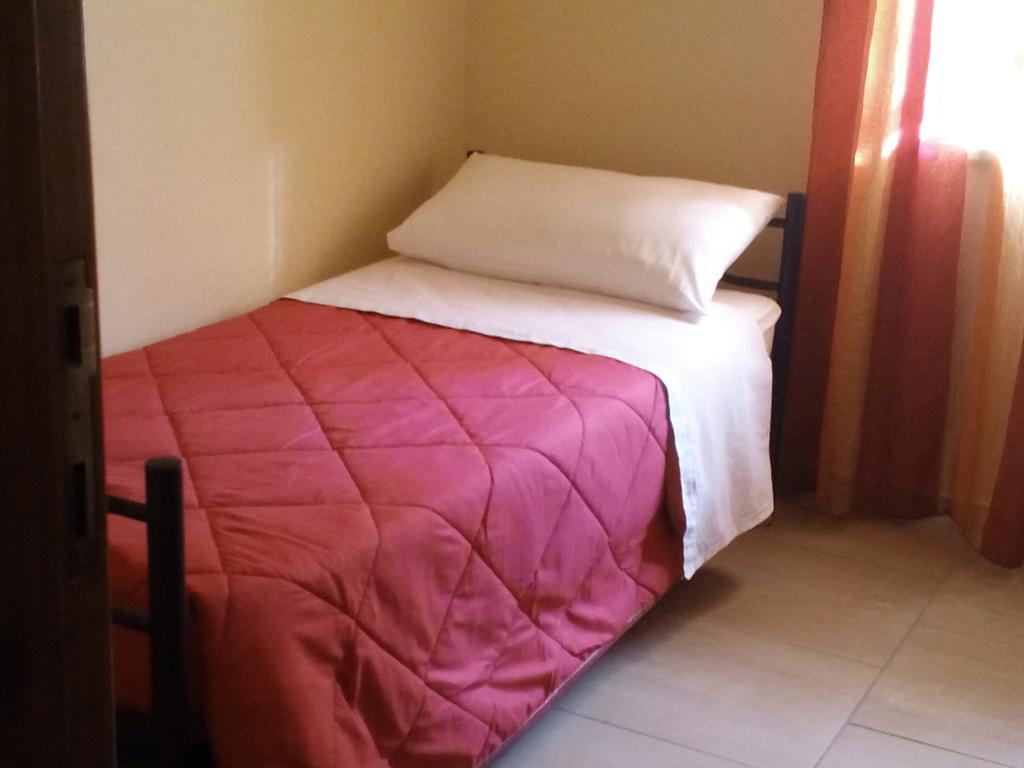 B&B A Casa Di Nonna Fondi Esterno foto